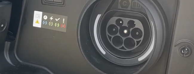 peugeot-5008-plug-in-hybrid-3-kw-ricarica